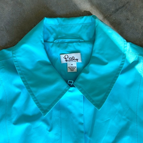 Lilly Pulitzer Gore-Tex Raincoat - Bright Blue - Women’s Size M - Picture 3 of 6